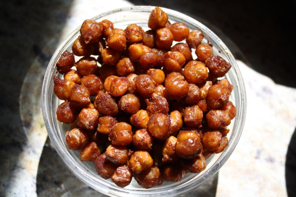 crispy spiced and sweet roasted chickpeas